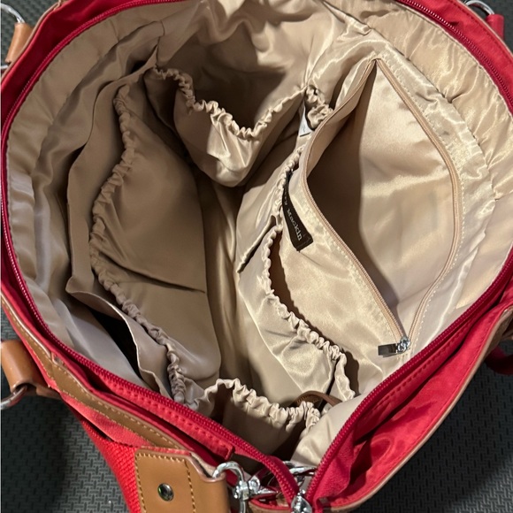 Perry MacKin Red Baby Bag - Picture 5 of 8